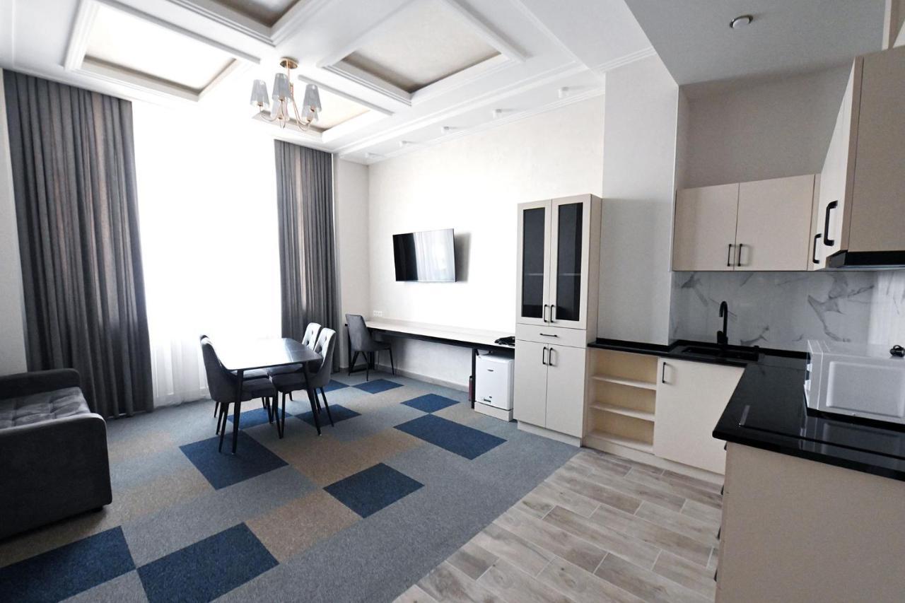 Prime Hotel Гюмри Экстерьер фото