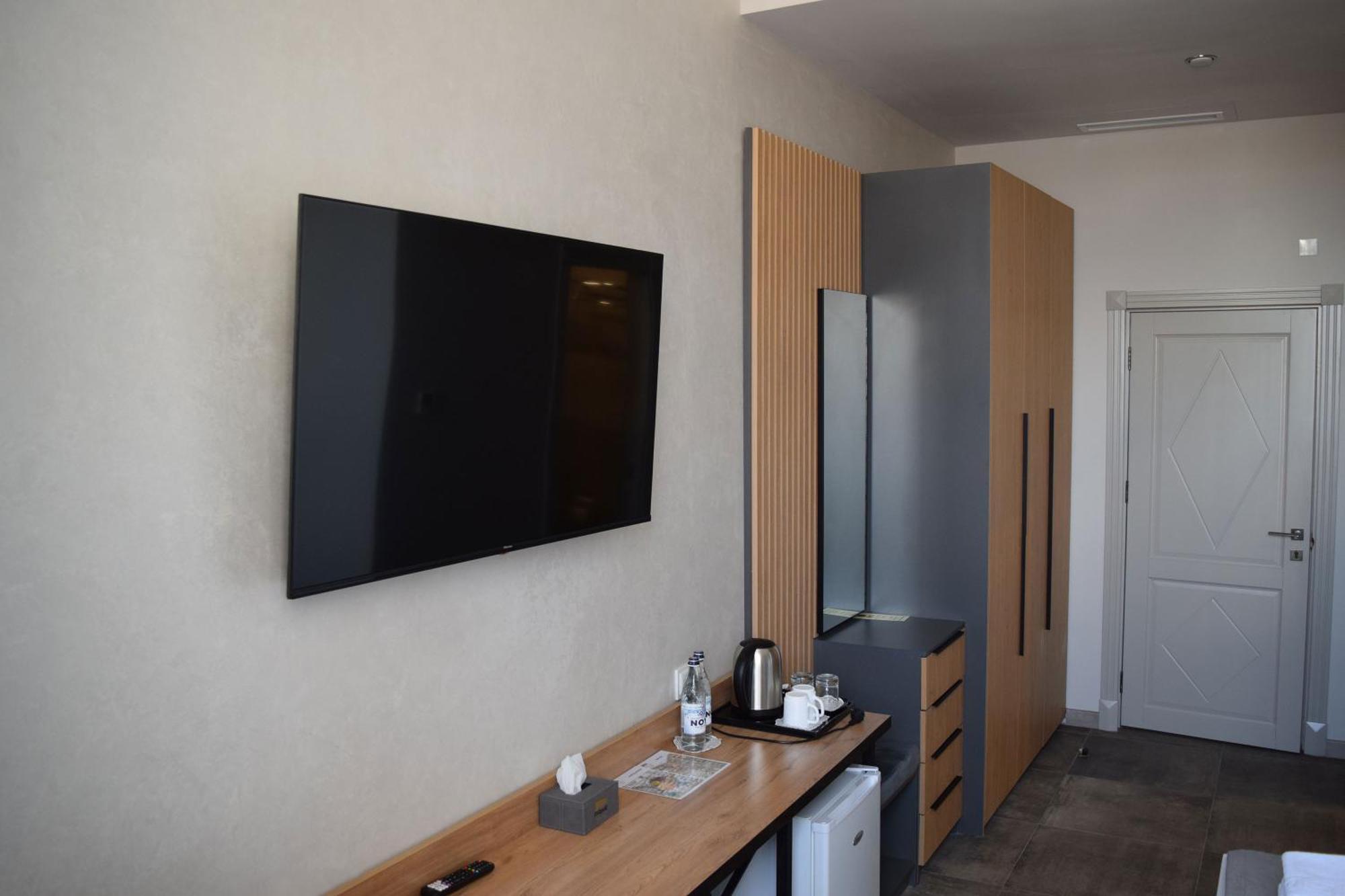 Prime Hotel Гюмри Экстерьер фото